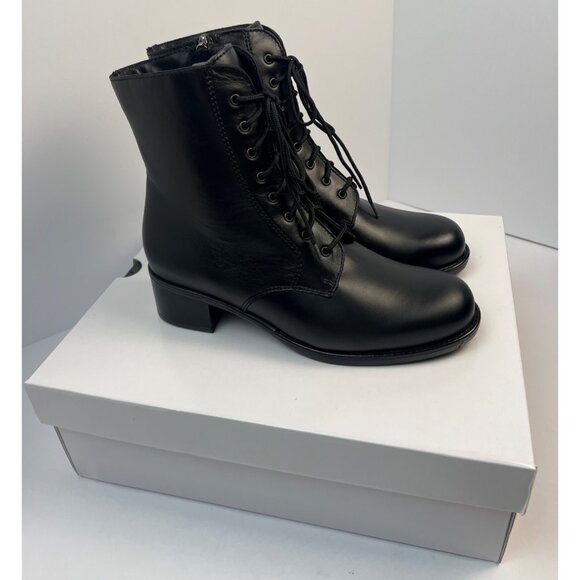 La Canadienne Women's Palmina Combat Boot,Black Leather 8 W US - Picture 1 of 11